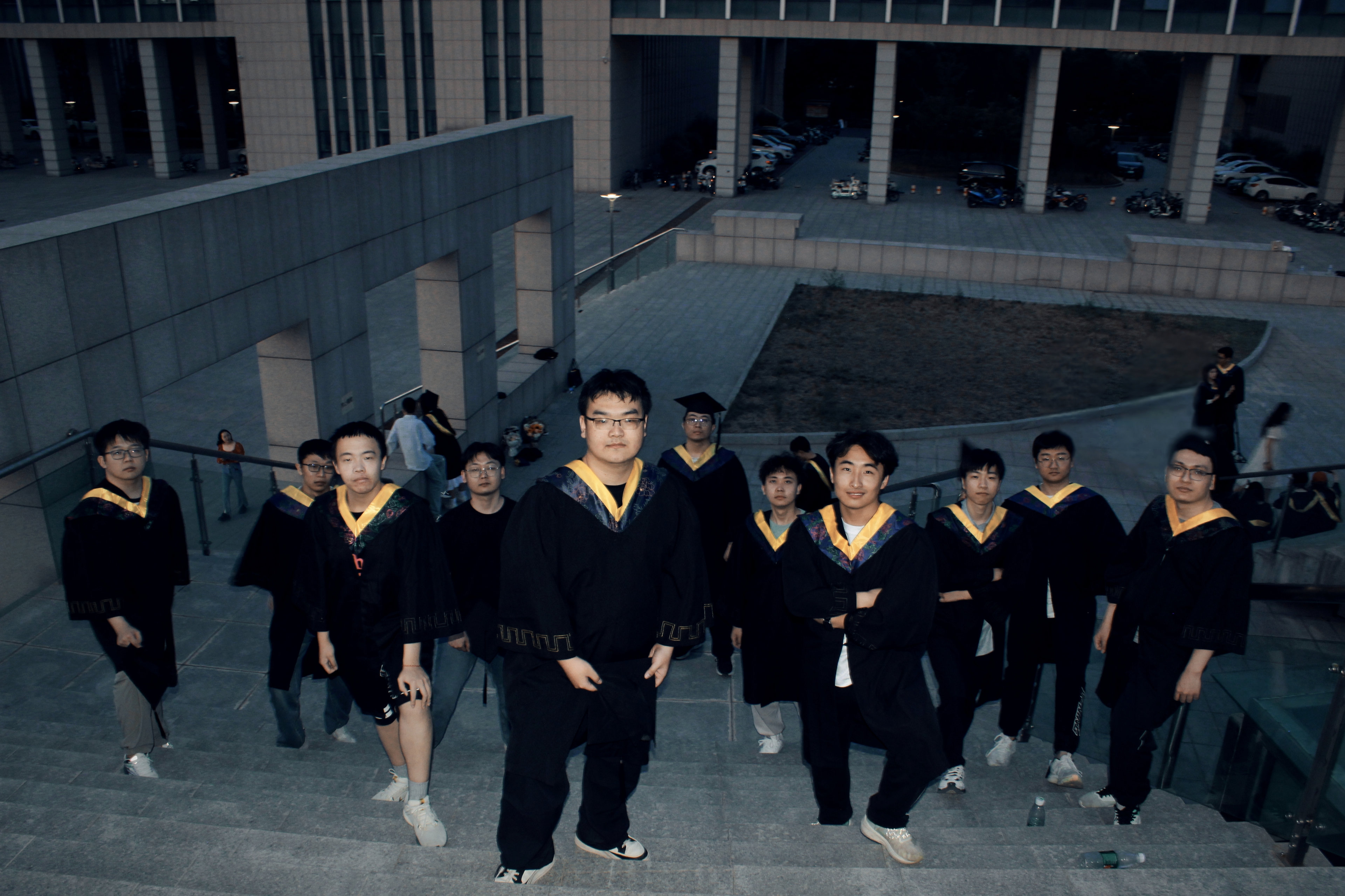 红浪漫成员毕业留念